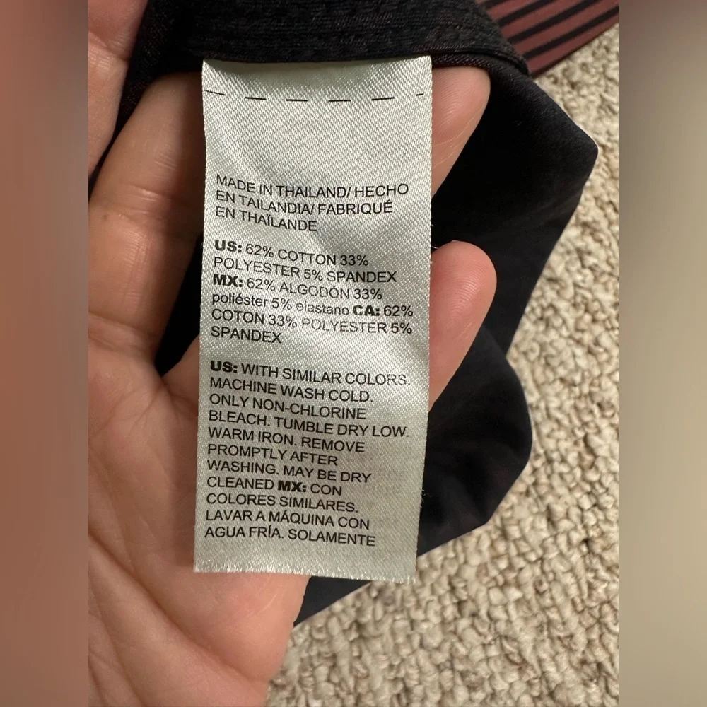 Chico’s Striped Button-Up Women's Top size 1 or Small - Picture 5 of 8